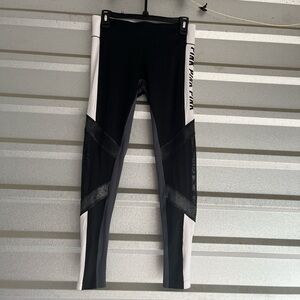 ULTIMATE Leggings from PINK
